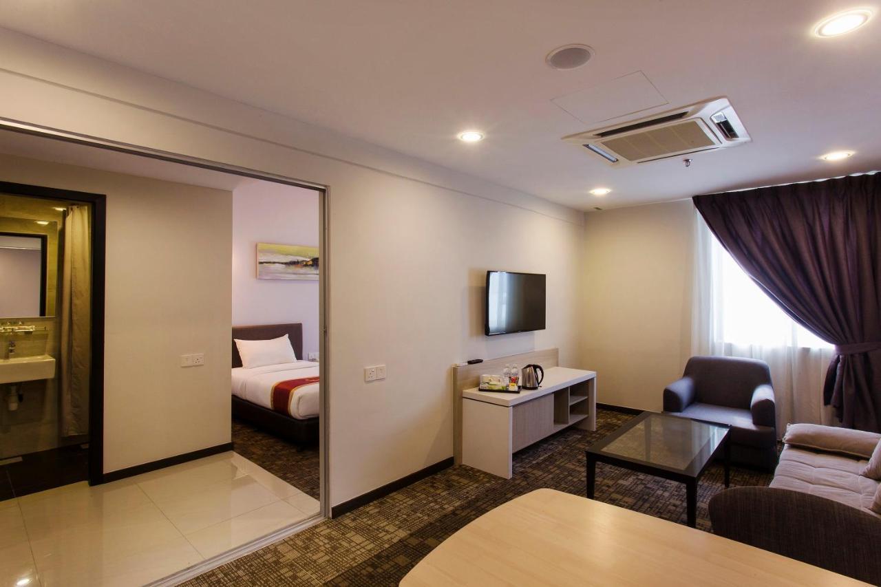 Amansari Hotel Nusajaya Nusajaya  Extérieur photo
