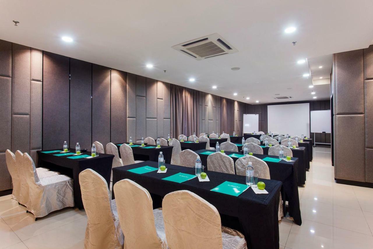 Amansari Hotel Nusajaya Nusajaya  Extérieur photo